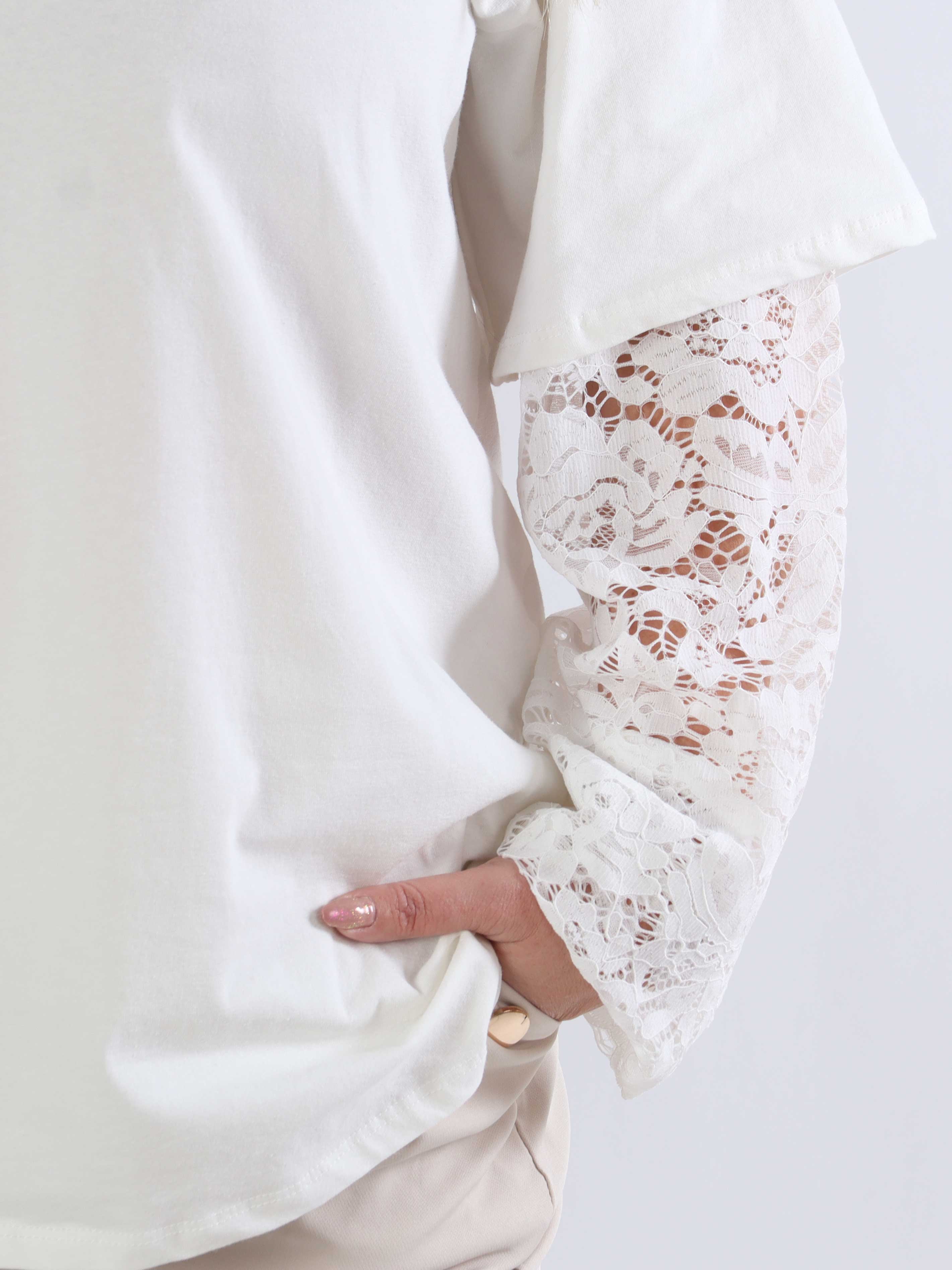 Valerie - T-shirt i bomuld med lange blonde ærmer